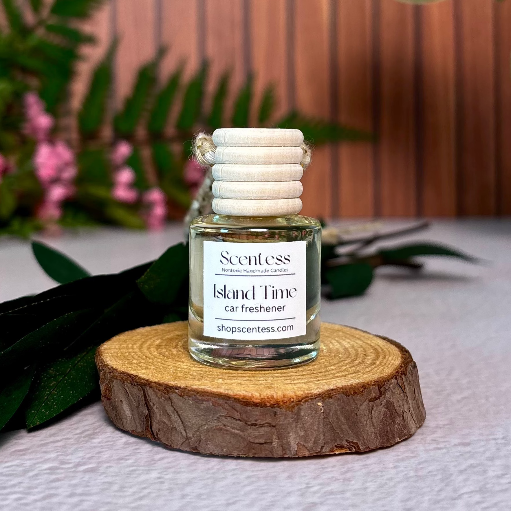 Non-toxic tropical mango and coconut milk scented car freshener