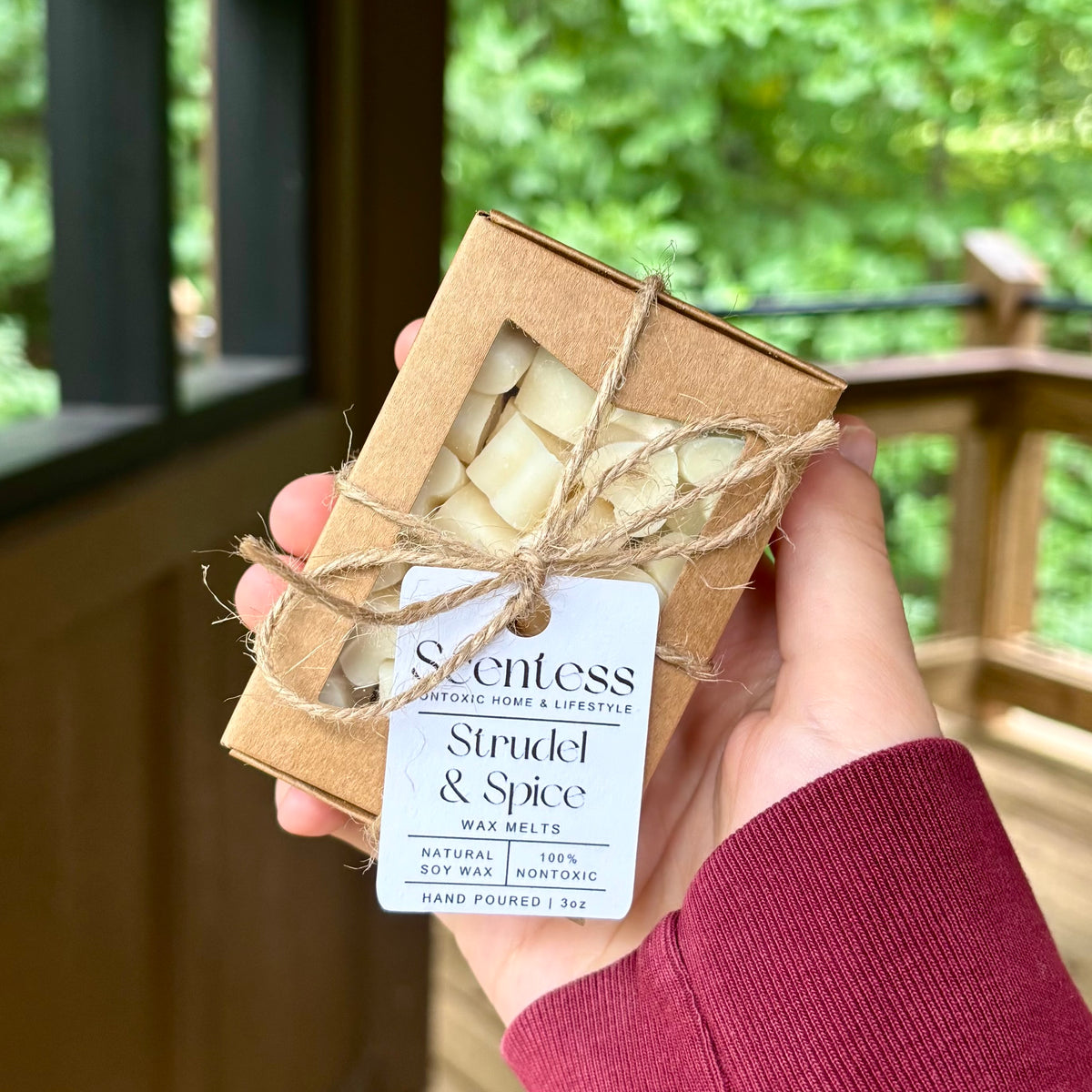 Strudel & Spice Scented Nontoxic Heart-Shaped Wax Melts